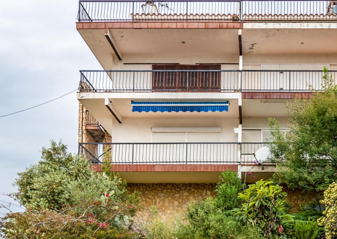 Carboneras 45 Apartamento Con Terraza Жирона Экстерьер фото
